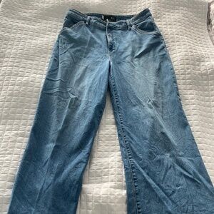 Kut from the Kloth wide leg jeans